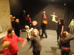photo de Présentations de fin de formation professionnelle continue :  Les jeux de l'acteur et la marionnette à gaine